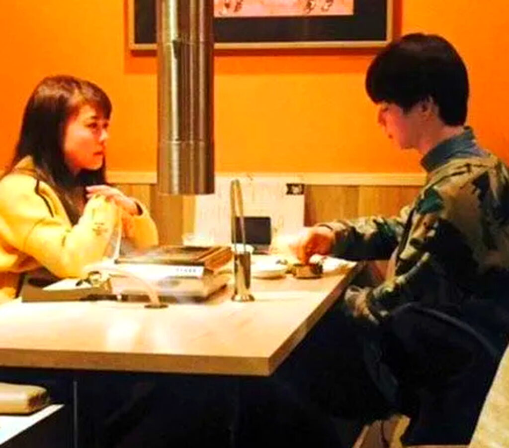 千葉雄大 高畑充希 熱愛 出典：フライデーより